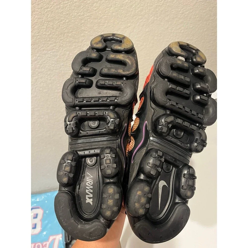 Nike Air VaporMax Plus Sunset Gradient Black Running Shoes Men’s US 8.5